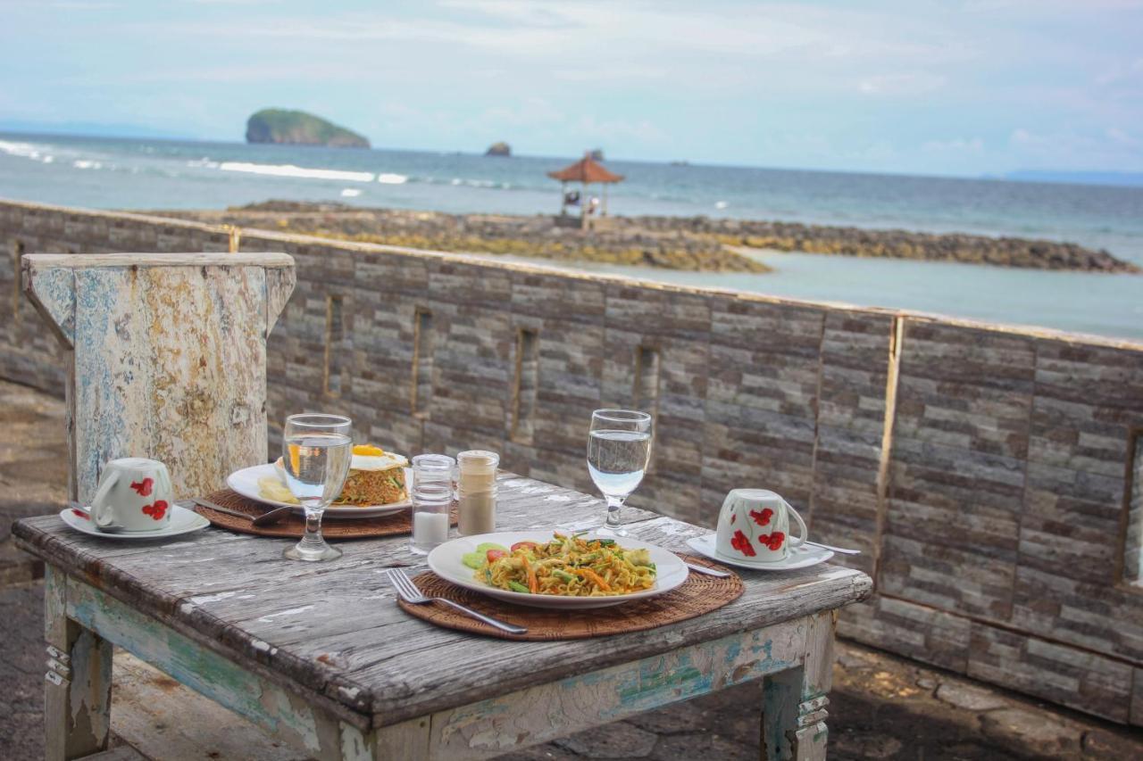 Temple Cafe & Cottages Candi Dasa  Luaran gambar