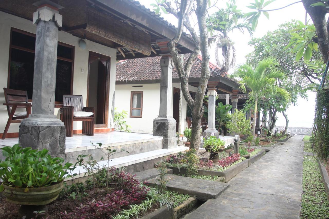 Temple Cafe & Cottages Candi Dasa  Luaran gambar