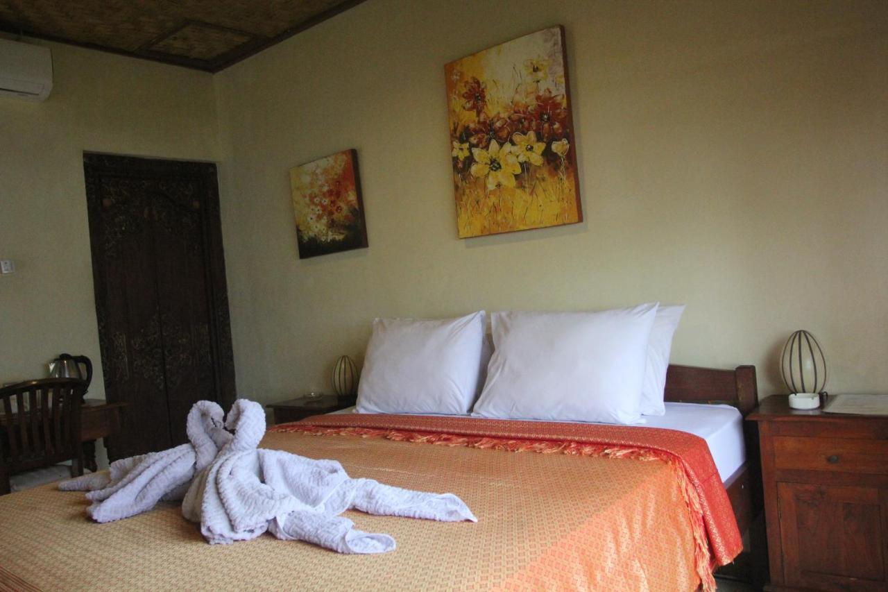 Temple Cafe & Cottages Candi Dasa  Luaran gambar