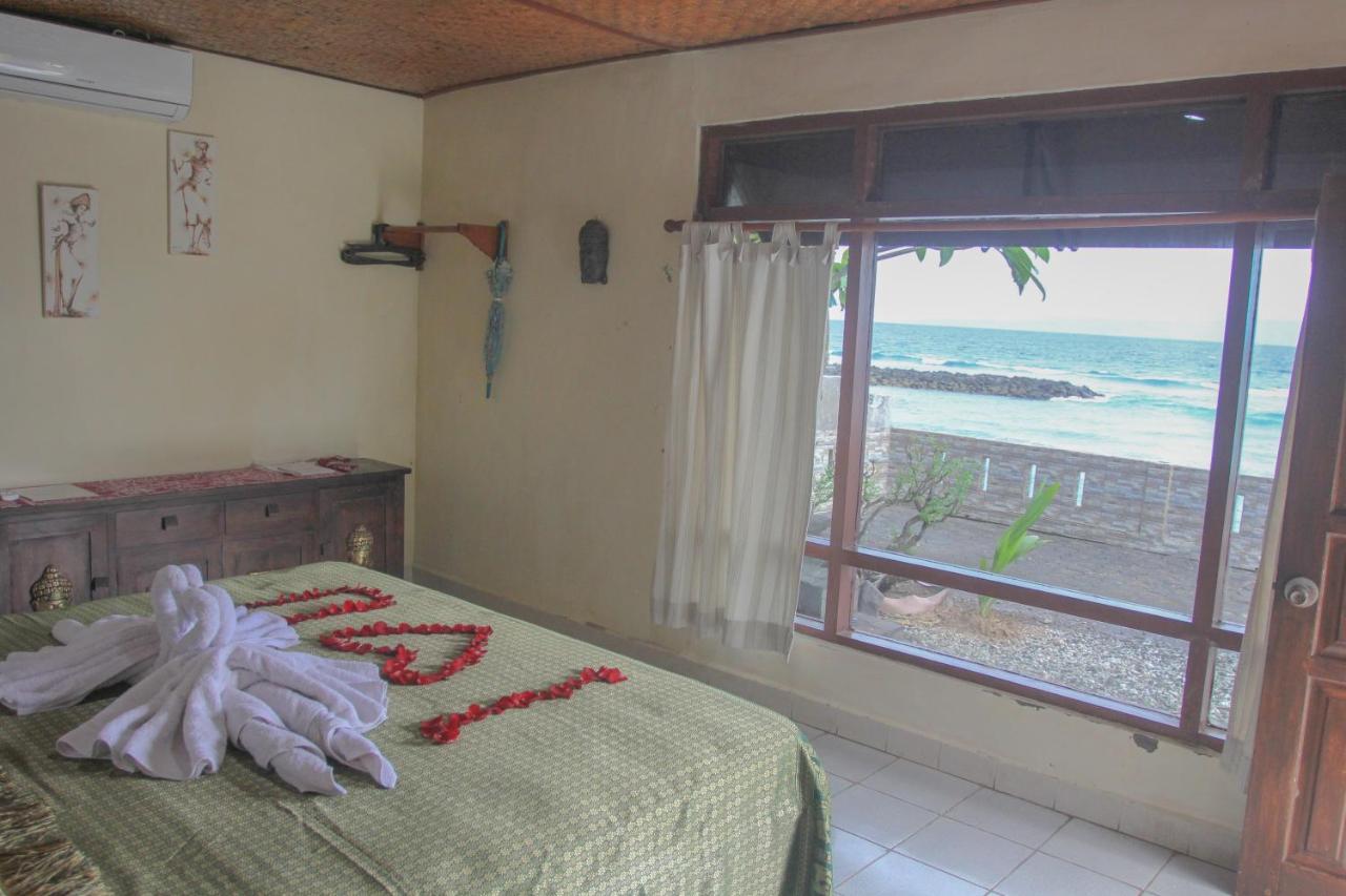 Temple Cafe & Cottages Candi Dasa  Luaran gambar