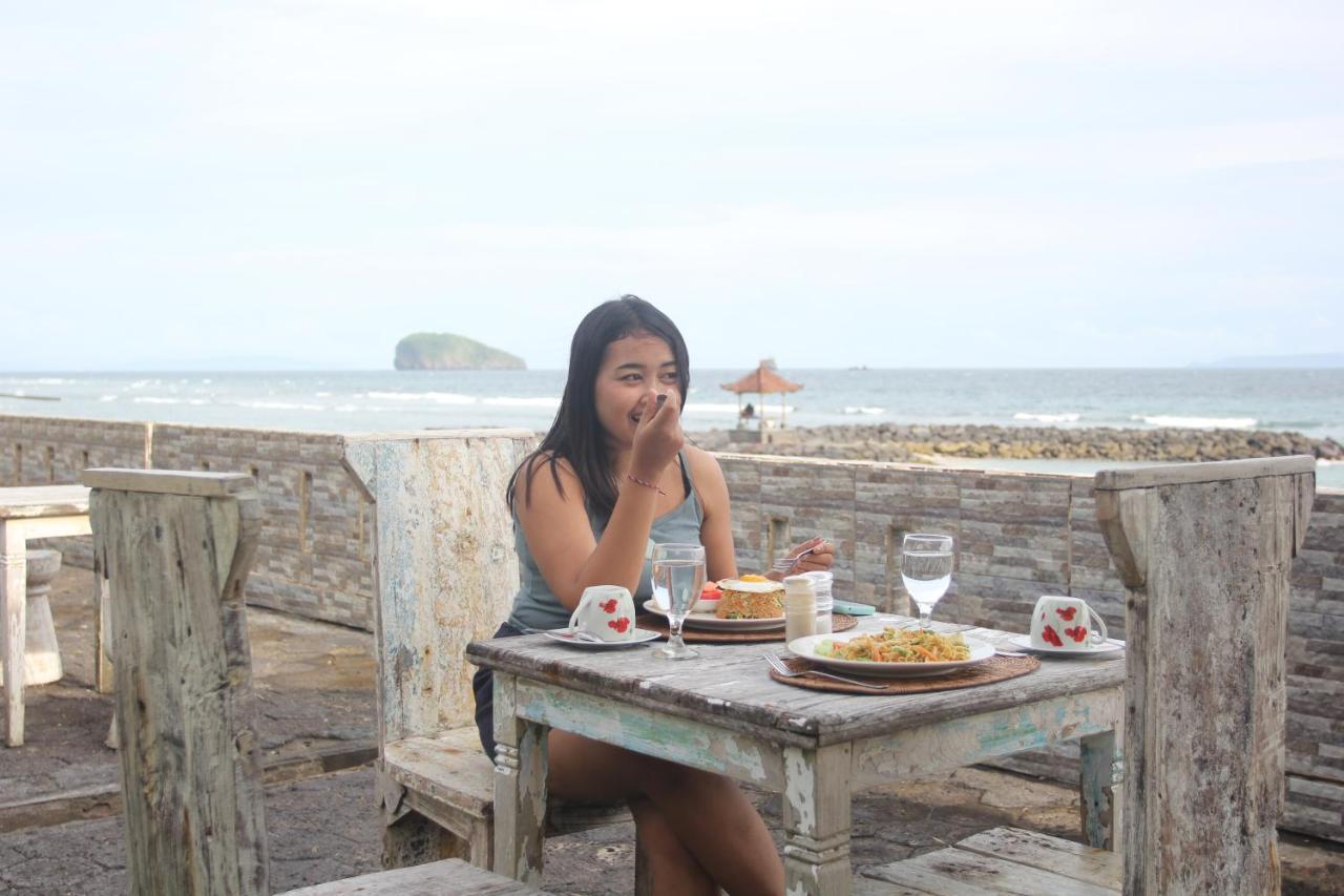 Temple Cafe & Cottages Candi Dasa  Luaran gambar
