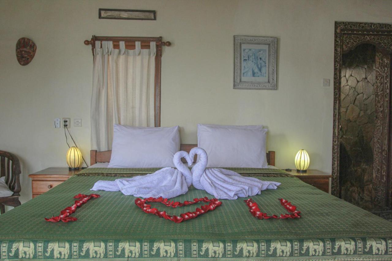 Temple Cafe & Cottages Candi Dasa  Luaran gambar