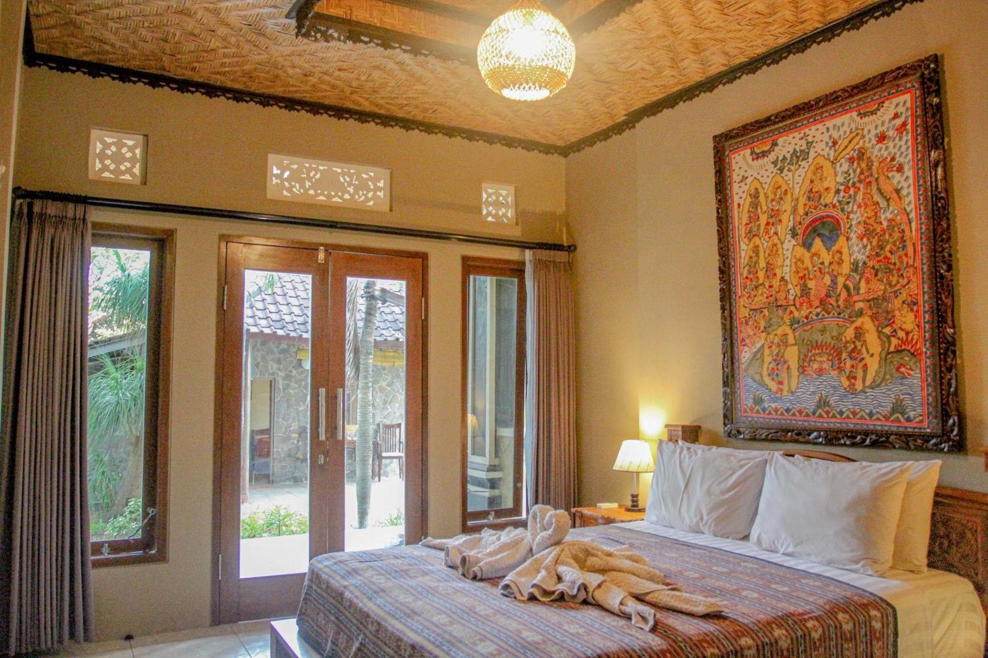 Temple Cafe & Cottages Candi Dasa  Luaran gambar