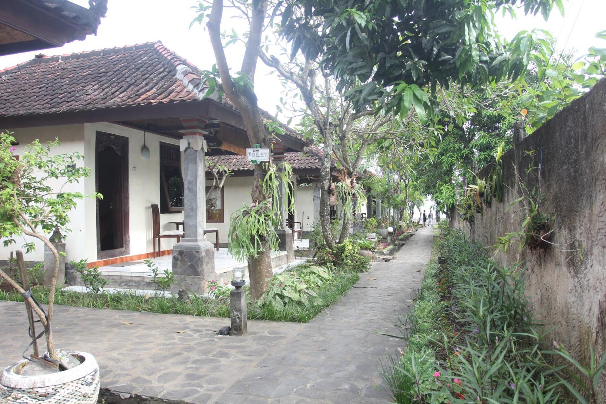 Temple Cafe & Cottages Candi Dasa  Luaran gambar