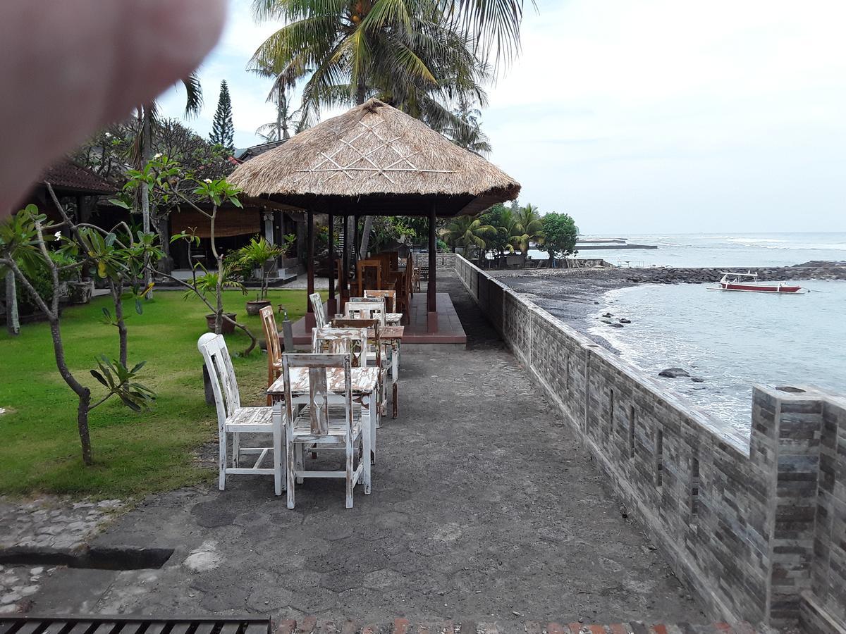 Temple Cafe & Cottages Candi Dasa  Luaran gambar