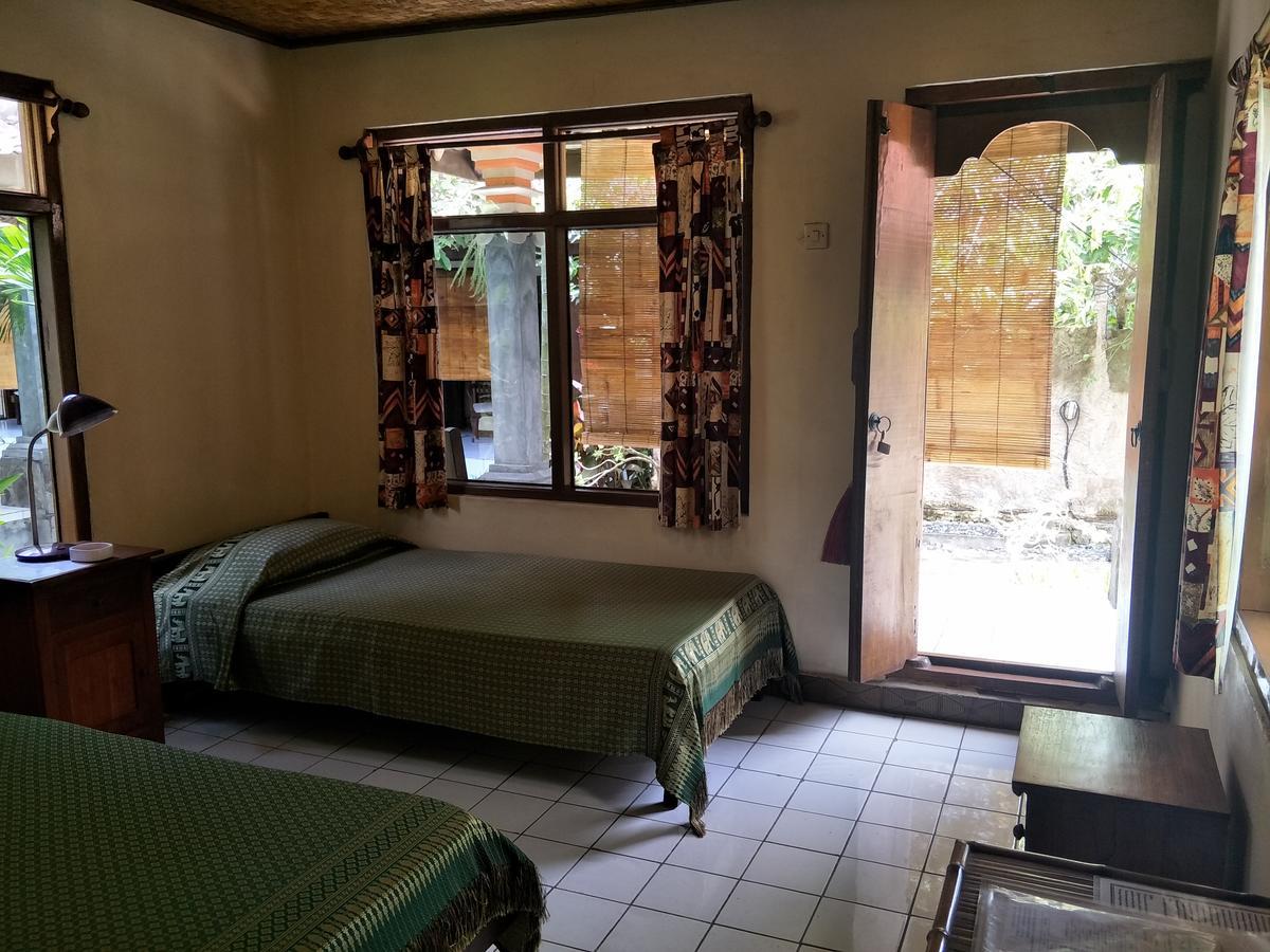 Temple Cafe & Cottages Candi Dasa  Luaran gambar