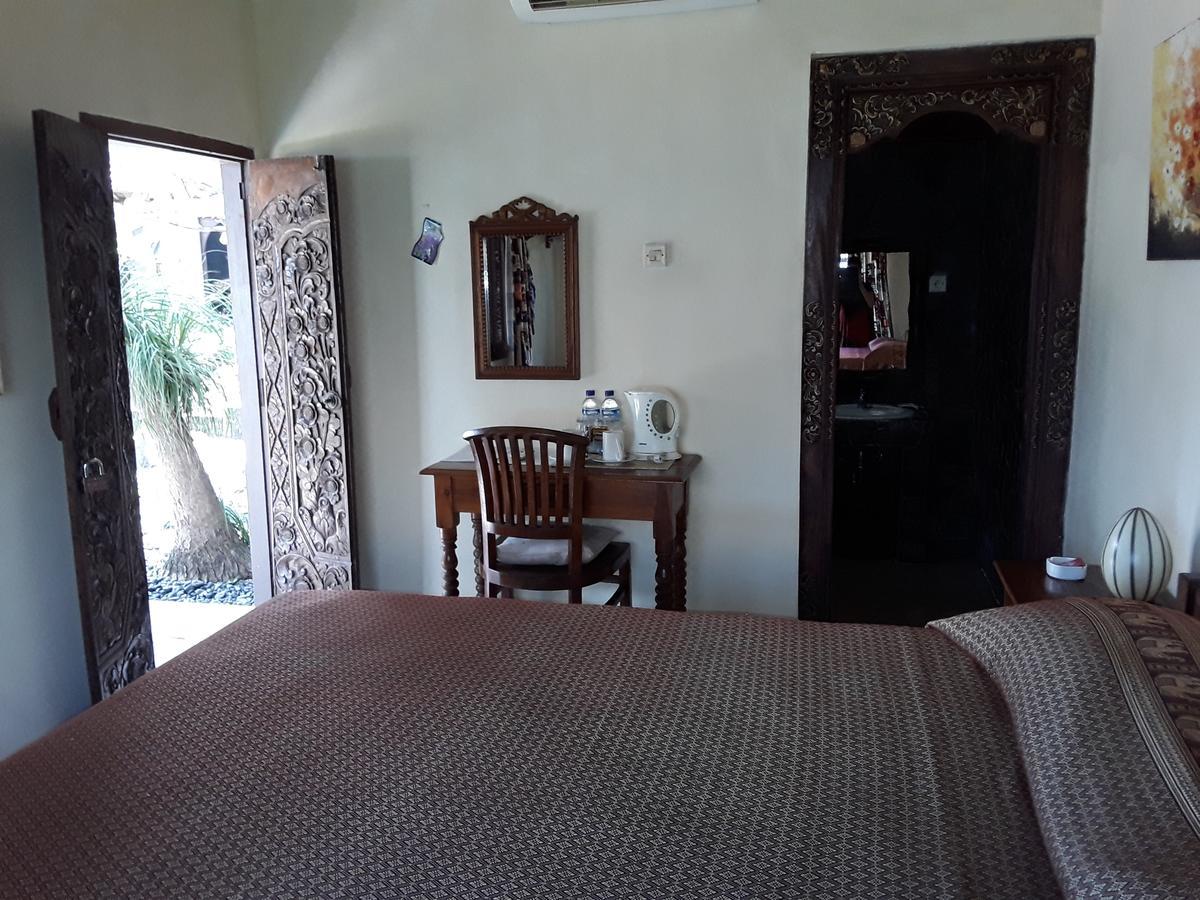 Temple Cafe & Cottages Candi Dasa  Luaran gambar