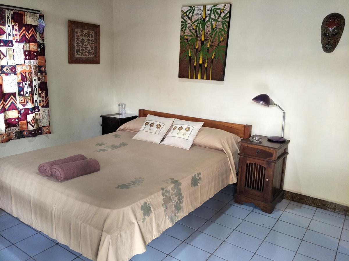 Temple Cafe & Cottages Candi Dasa  Luaran gambar