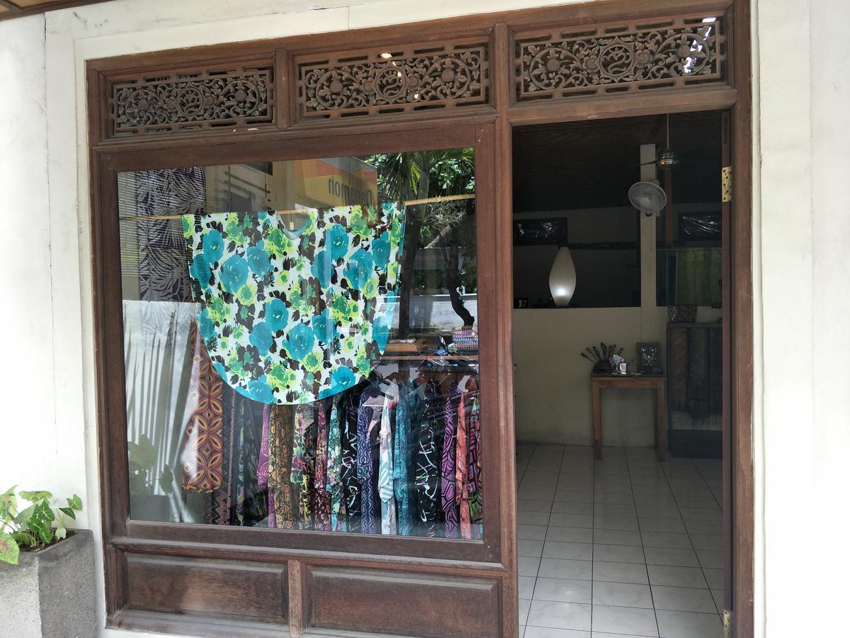 Temple Cafe & Cottages Candi Dasa  Luaran gambar